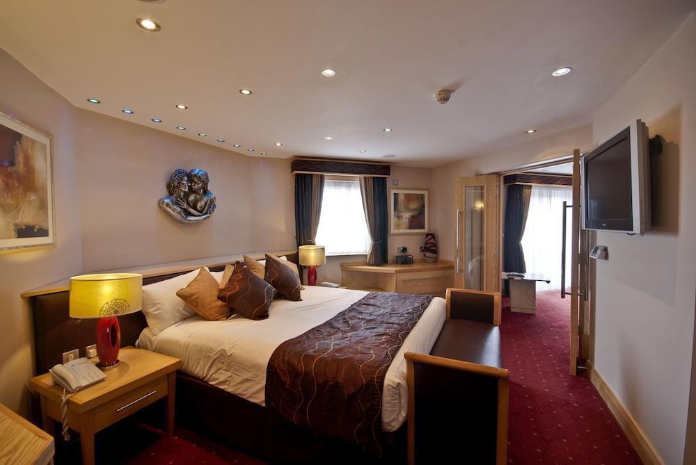 The Suites Hotel & Spa Knowsley - Liverpool By Compass Hospitality المظهر الخارجي الصورة